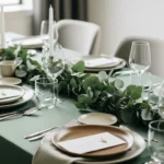 26 Gorgeous Green Tablescapes That Impress Every Guest