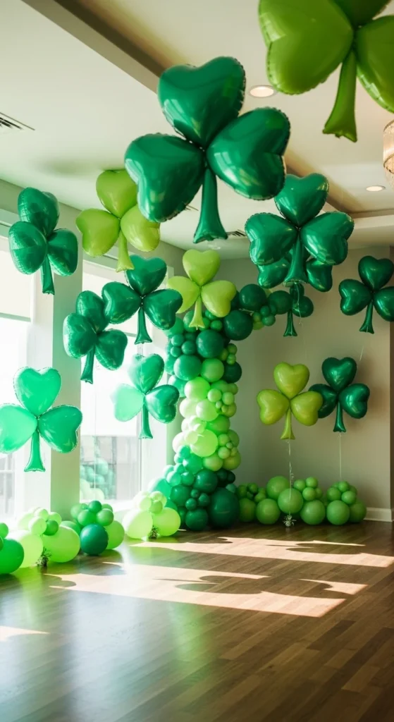 Clover Balloon High-Low Displays