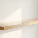 How to Decorate Built-In Kitchen Shelves That Look Curated