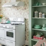 How to Decorate a Mint-Green Kitchen With Vintage Style